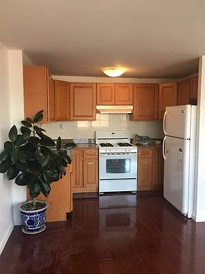 Rented by Kinyu Realty | media 11