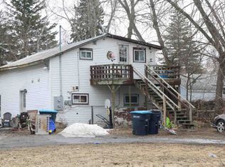 365 S Main St, Alburgh, VT 05440