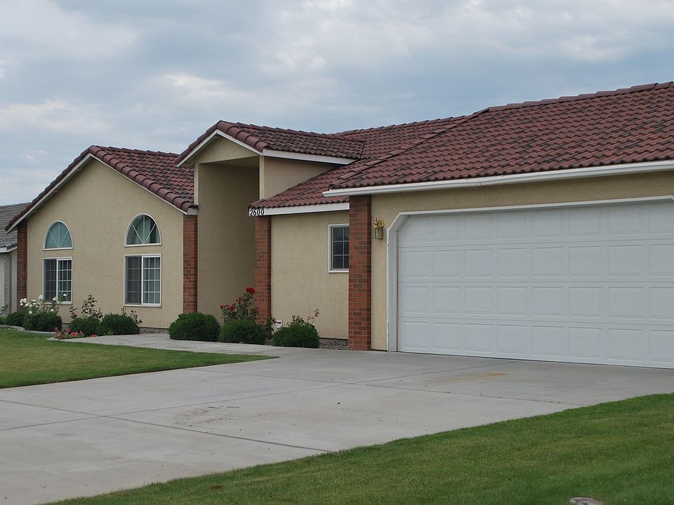 2600 Ficus, West Richland