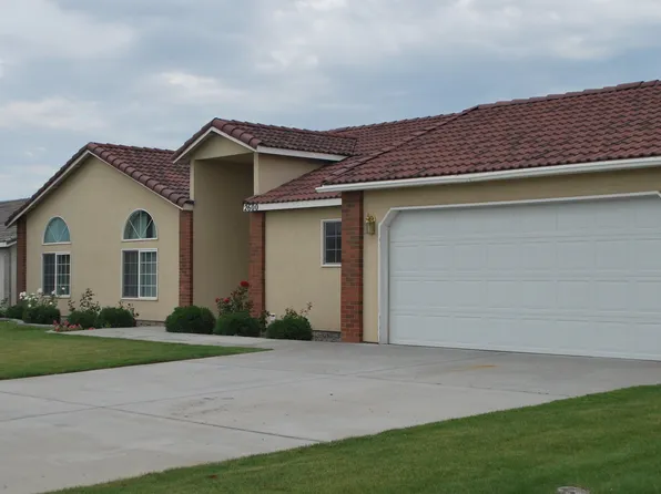 2600 Ficus Dr, West Richland, WA 99353