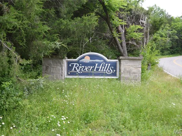 772 Mound Rd, Festus, MO 63028
