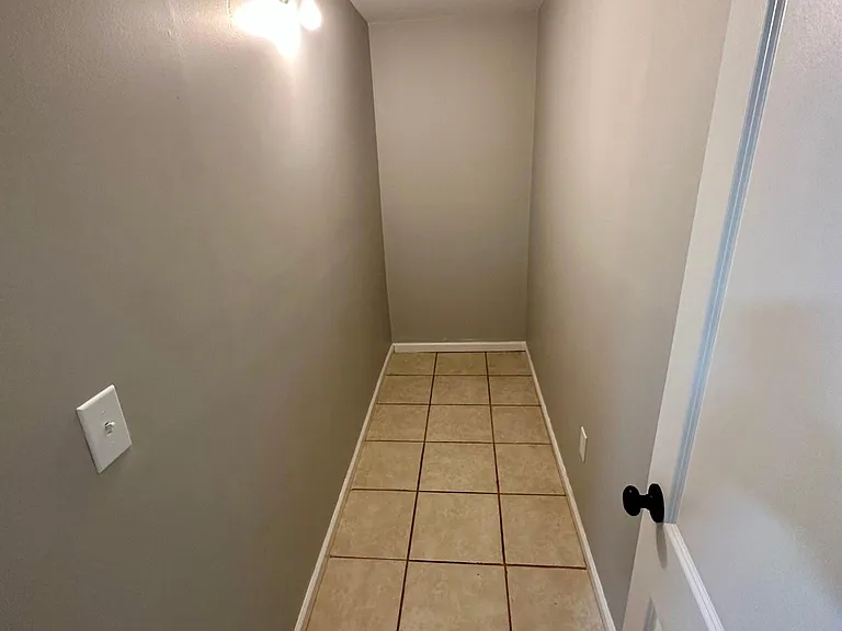 2235 Hanser Dr #3 — Photo 4