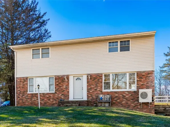 6295 Dresden Rd, Zanesville, OH 43701