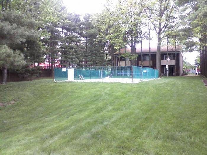 1342 Portage St & Pool