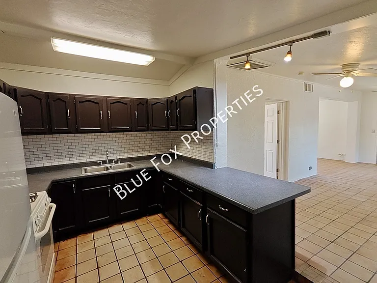 2749 N Geronimo Ave — Photo 9