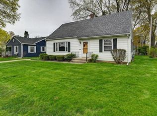 166 Roland St, Sun Prairie, WI 53590