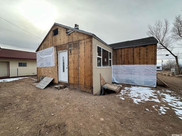 136 W Whitmore Dr, East Carbon, UT 84520