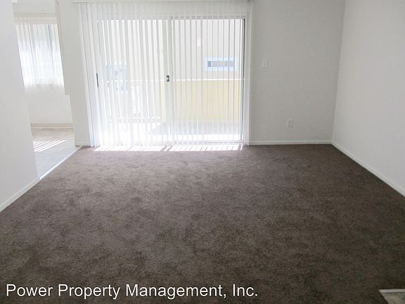 5th image of 536 S Flower St APT 5