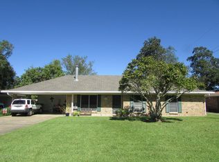 215 Crestline Dr, Lafayette, LA 70507