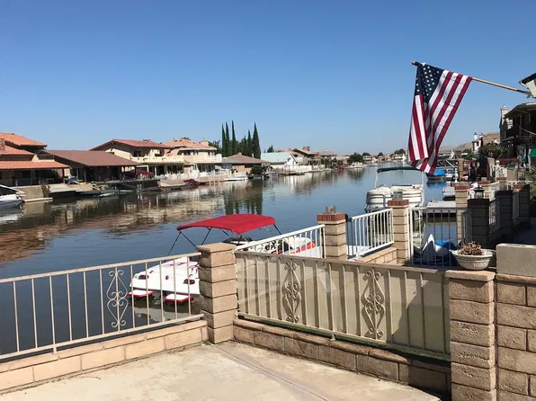 18040 Mariner Dr, Victorville, CA 92395