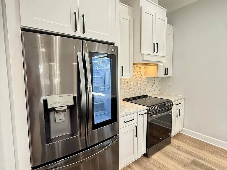 Brand New, Black Stainless steel Appliances