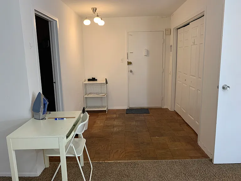 2401 H St NW #812 — Photo 5