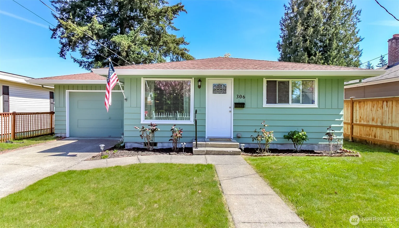 306 K Street SE photo 1