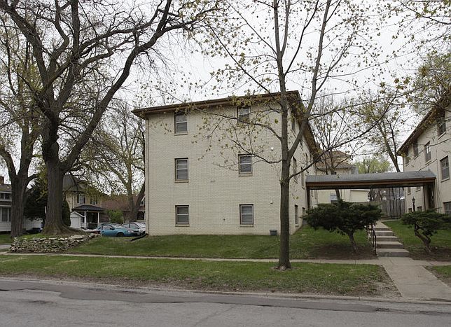 1st image of 4955-4957 Cuming St #4955-6