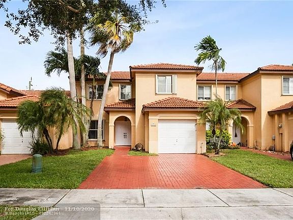 2nd image of 14143 N Forest Oak Cir