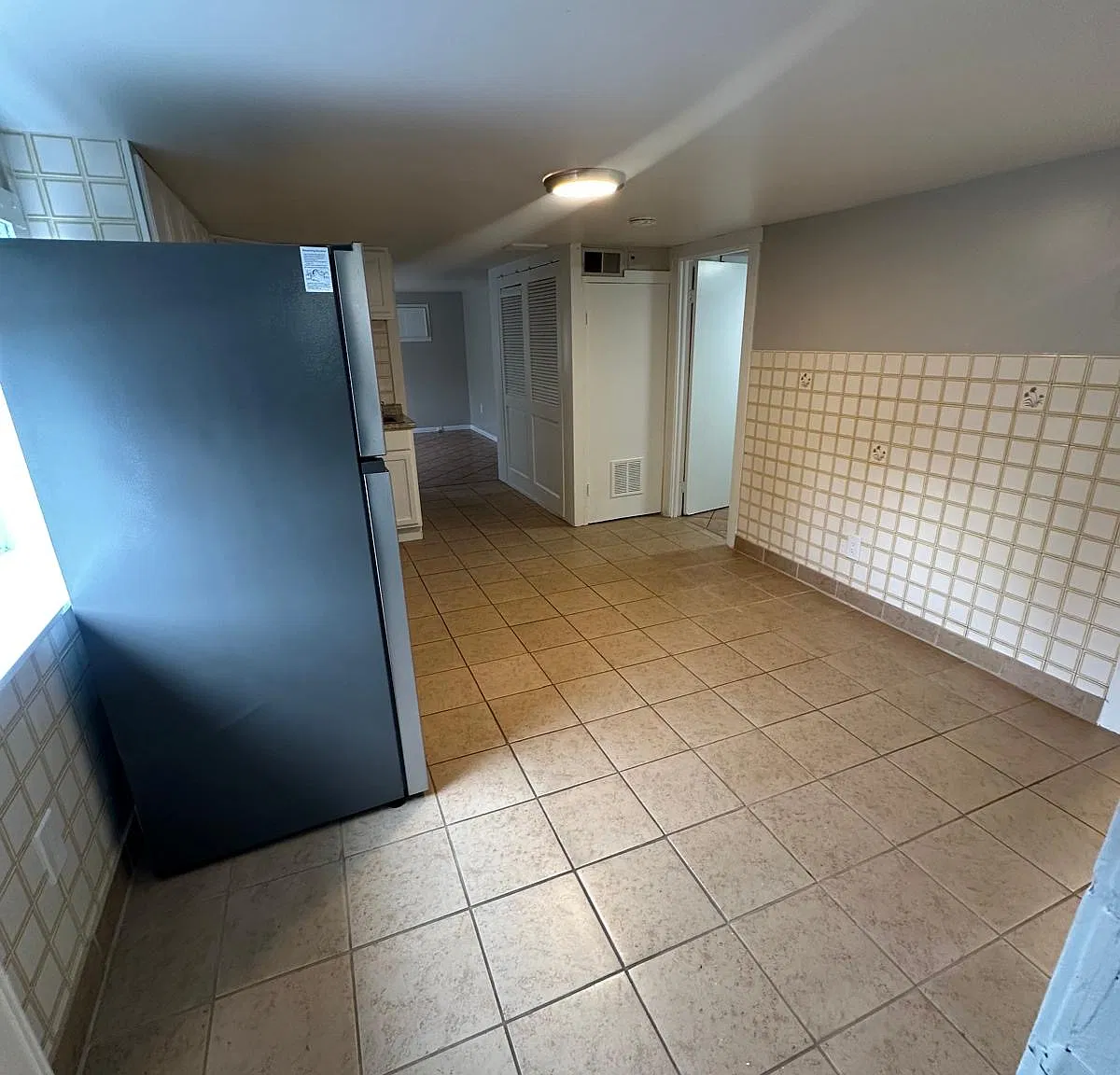 2 bed, 800 sqft, $1,860 — Photo 4