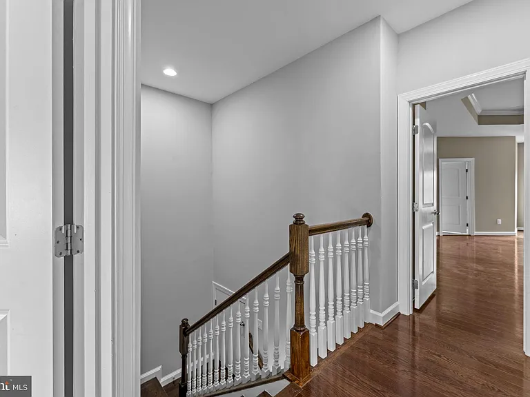 21268 Park Grove Ter — Photo 56