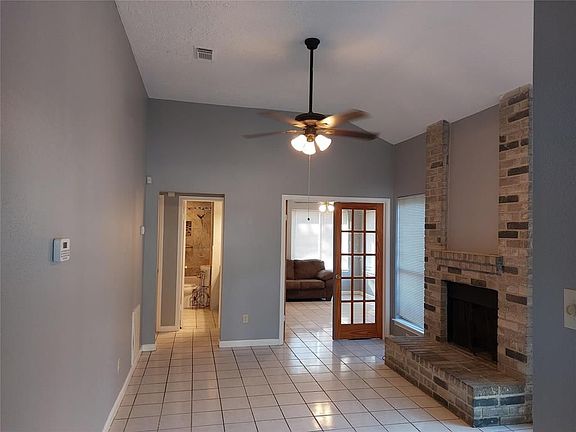 2nd image of 15807 Murrelet Ct