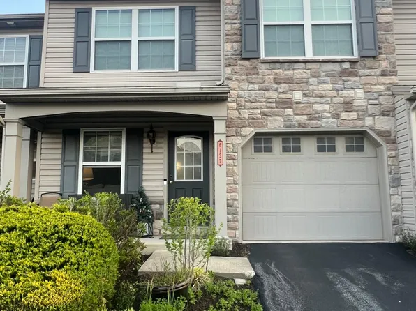 6127 Galleon Dr, Mechanicsburg, PA 17050