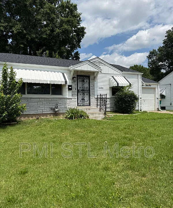1131 Darr Dr