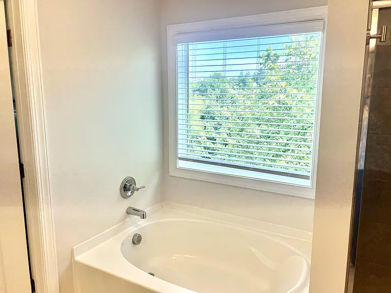 500 Rome Ct — Photo 34