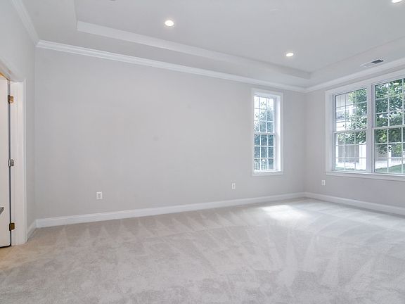 Newbury Country Manor - Master Bedroom