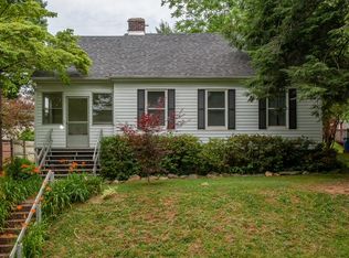 16 Enka Orchard St, Candler, NC 28715