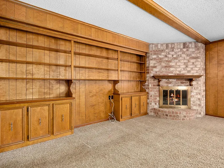 5923 Pebble Springs Dr — Photo 9