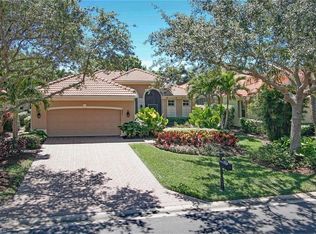 6801 Bent Grass Dr, Naples, FL 34113