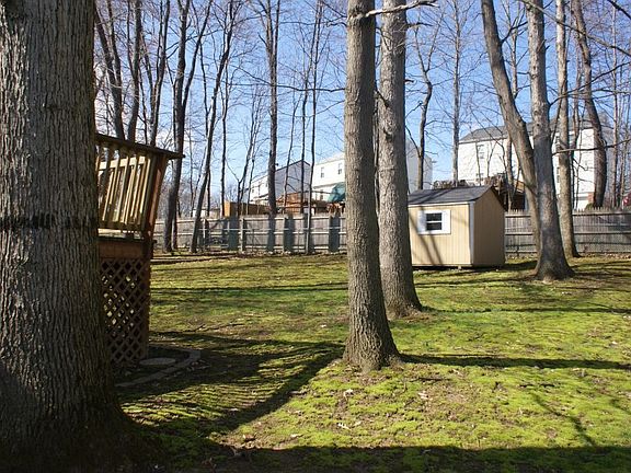 2nd image of 553 Chaparral Dr