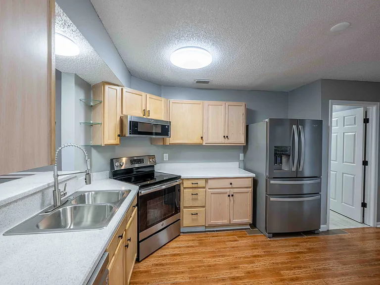 2645 Sam Houston Pl — Photo 42