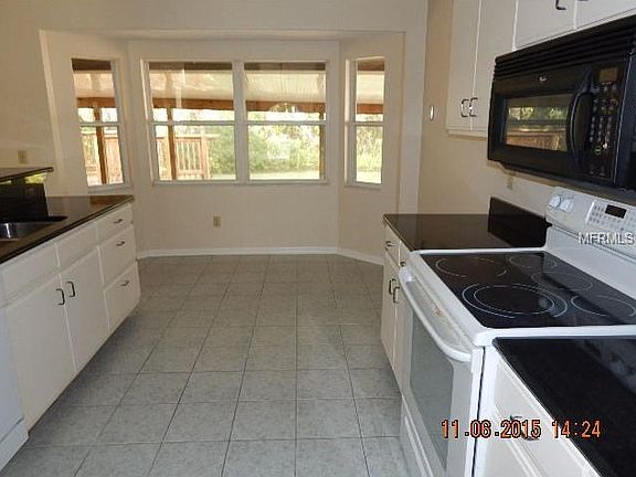 5th image of 1032 Willa Lake Cir