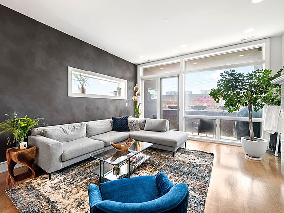 2nd image of 2424 W Chicago Ave #203