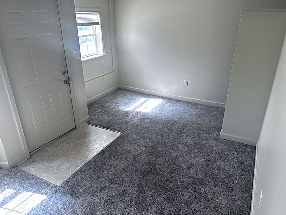 3rd image of 335 S Wood St #2