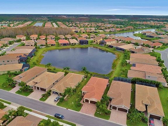 2nd image of 11623 Stonecreek Cir