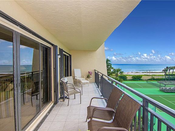 3rd image of 3939 Ocean Dr