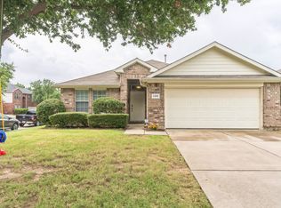 1201 Maddy Ln, Flower Mound, TX 75028