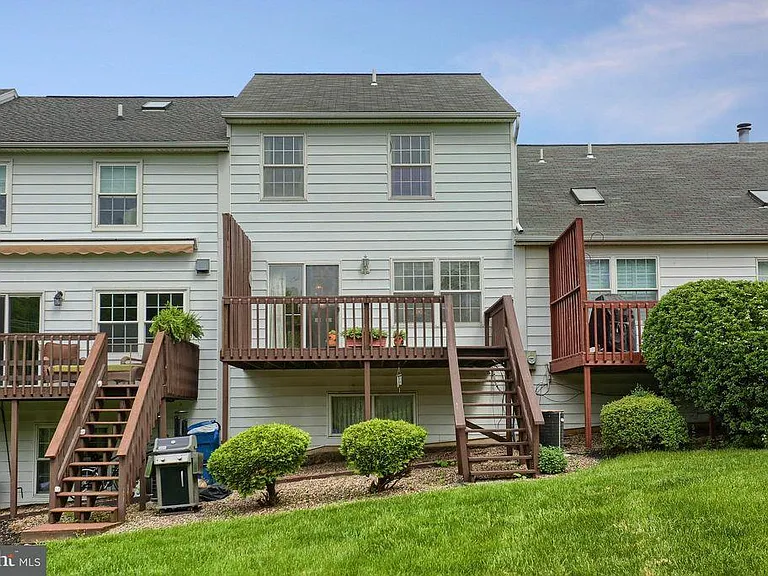 4171 Nantucket Dr — Photo 29