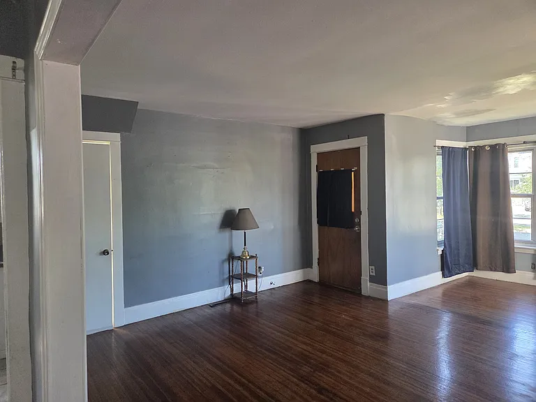263 Minnesota Ave #1 — Photo 4