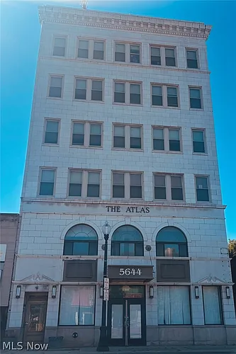 5644 Broadway Ave #602 Photo 1