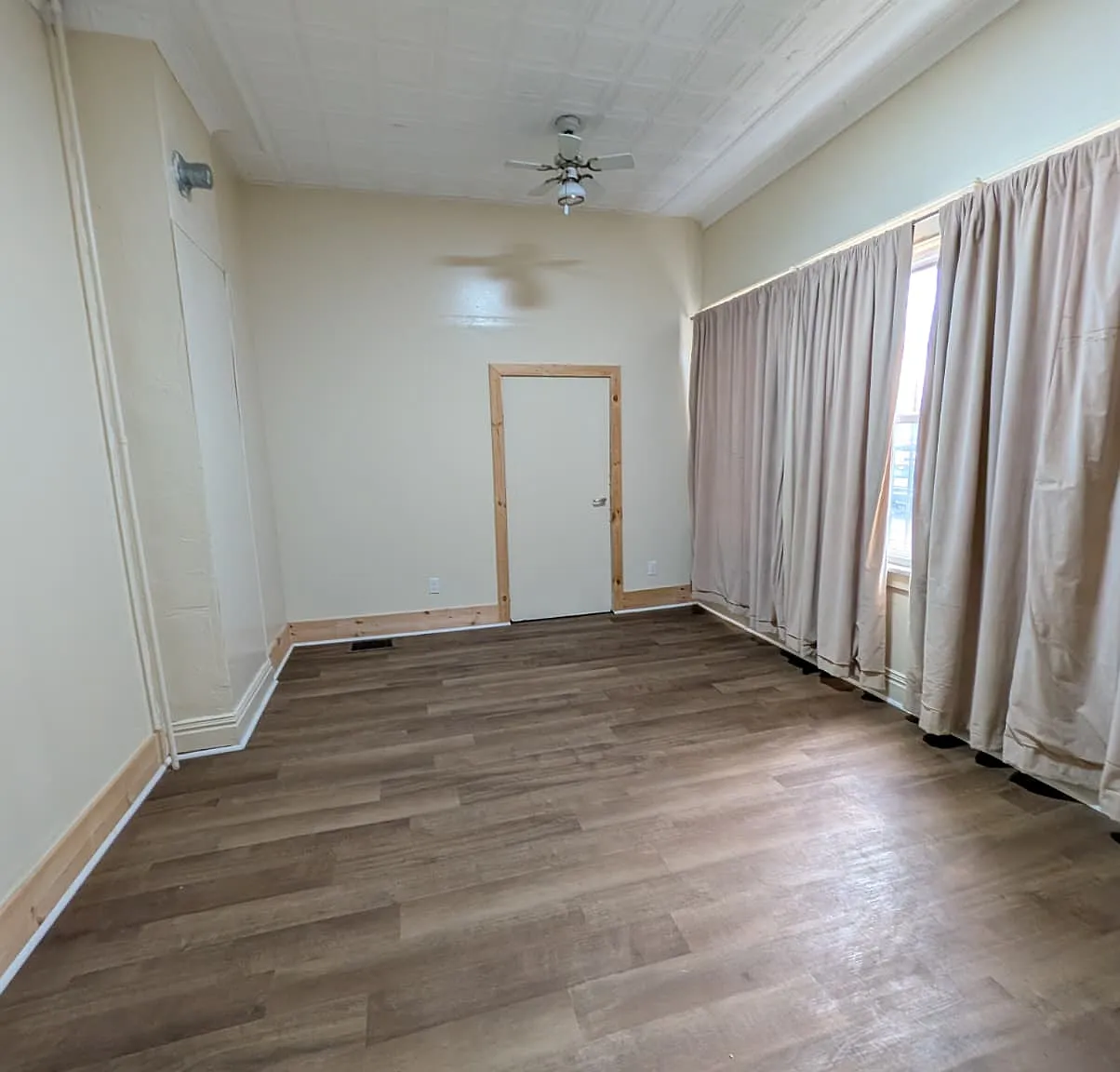1 bed, 750 sqft, $950 — Photo 2