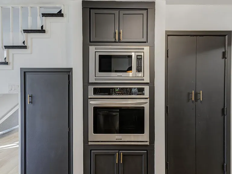 58 E Lakeshore Dr — Photo 20