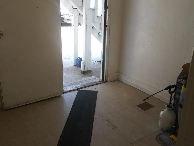 913 2nd Ave N #B — Photo 3