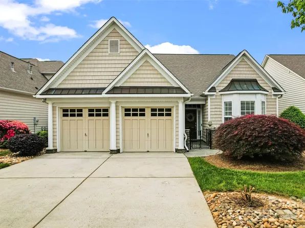 536 Wellbourne Ct NW, Concord, NC 28027