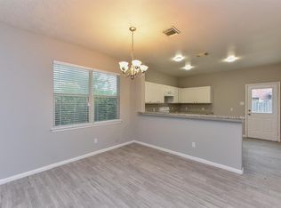 8901 Freeland St, Houston, TX 77075
