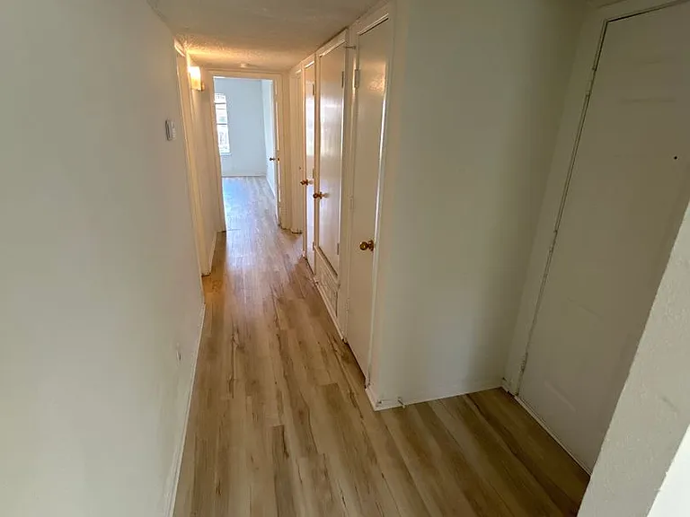 5510 Brookview Ct — Photo 11