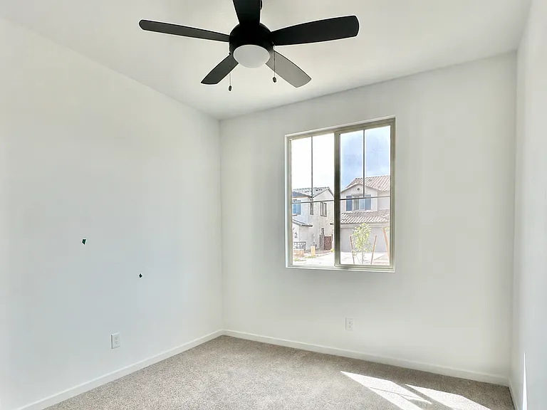 15598 W Hackamore Dr — Photo 21