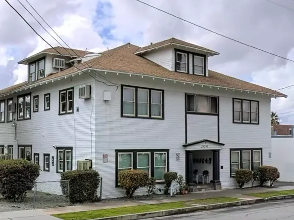 27347 Main St, Highland, CA