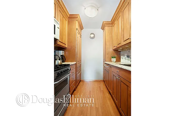 Rented by Douglas Elliman | media 12