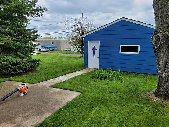 3rd image of 346 38th Ave N